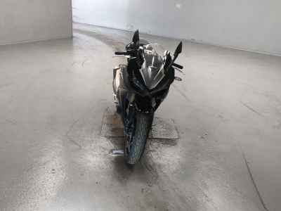 Honda CBR400R 2022