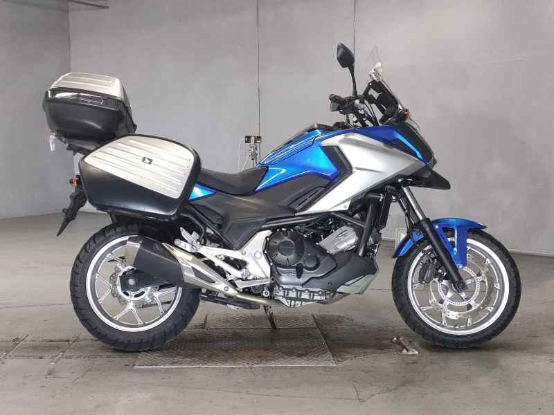 Honda NC750X 2016