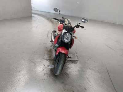 Suzuki Gladius SFV400 2010