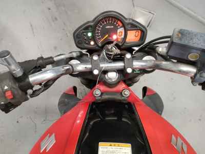 Suzuki Gladius SFV400 2010