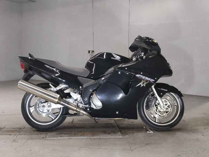 Honda CBR1100XX Blackbird 2005
