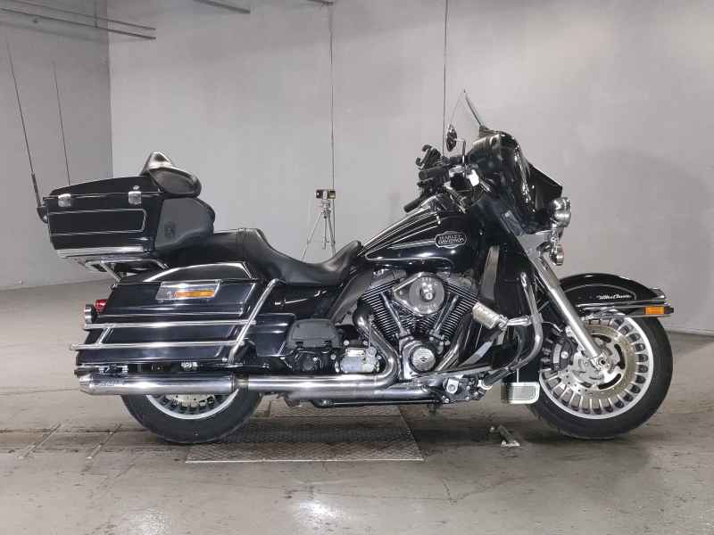 Harley-Davidson Electra Glide FLHTCU1690 2013