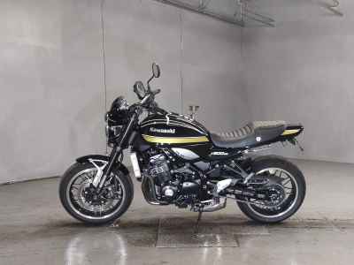 Kawasaki Z900RS 2022