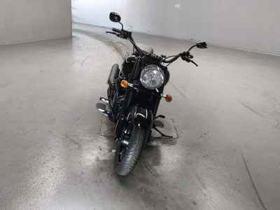 Suzuki Boulevard C90 2021