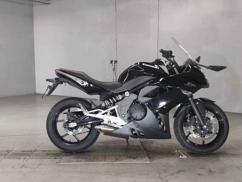 Kawasaki Ninja 400R 2010