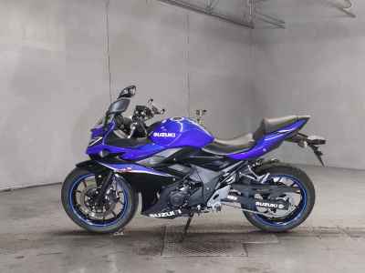 Suzuki GSX250R