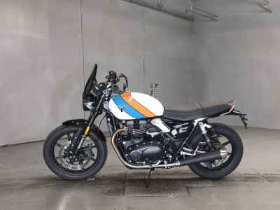 Triumph Speed Twin 900 2025