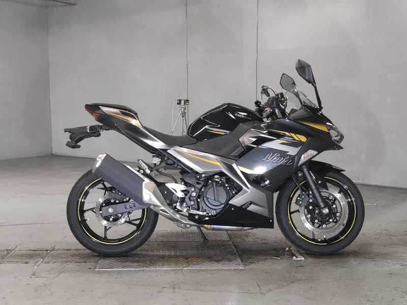 Kawasaki Ninja 400 2023