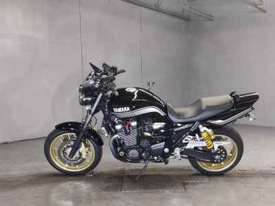 Yamaha XJR1300 2011