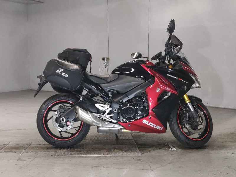 Suzuki GSX-S1000F 2015