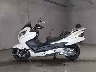 Suzuki Skywave 250