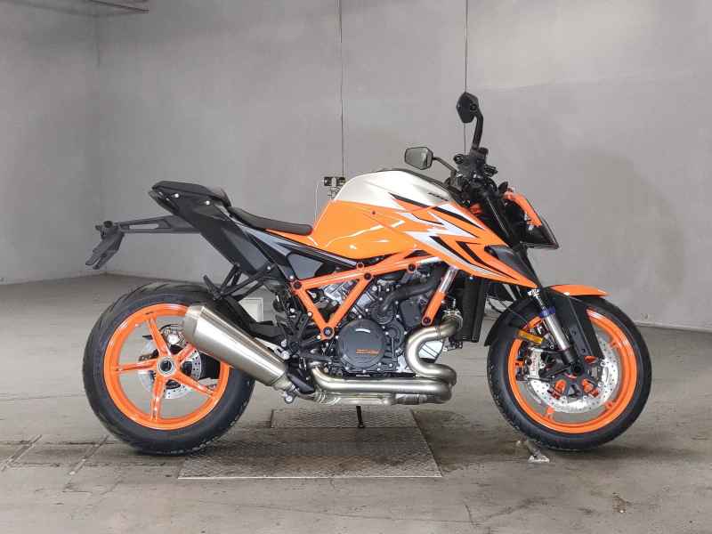 KTM 1290 Super Duke R 2022