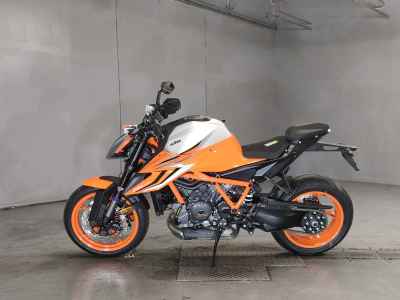KTM 1290 Super Duke R 2022
