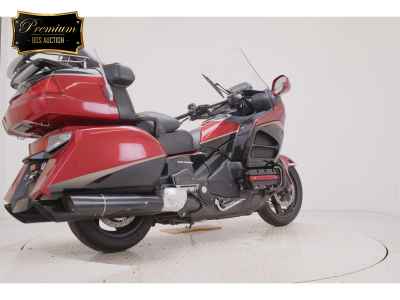 Honda GL1800 Gold Wing SE 2015