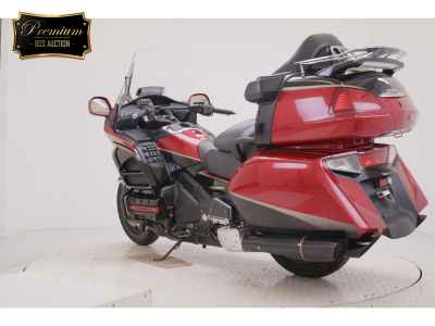 Honda GL1800 Gold Wing SE 2015