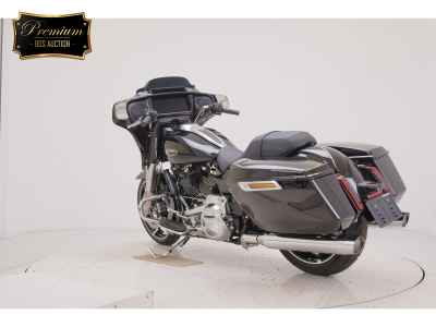 Harley-Davidson Street Glide FLHX1580 2025