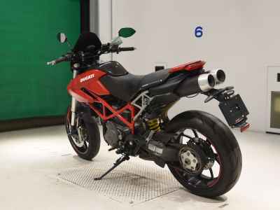 Ducati Hypermotard 796 2010