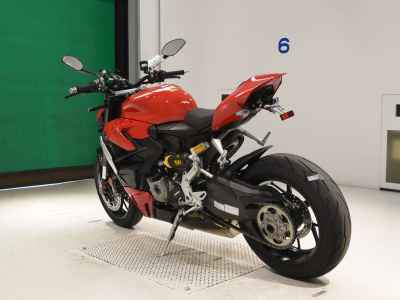 Ducati Streetfighter V2 2023