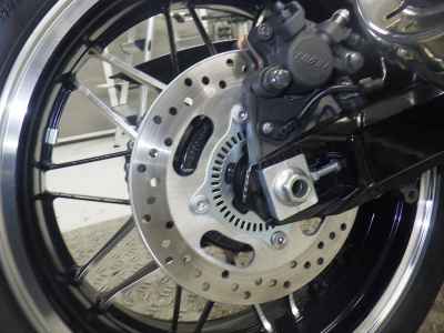 Kawasaki Z900RS 2022