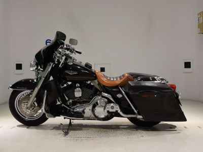 Harley-Davidson Road King FLHRCI1450 2022