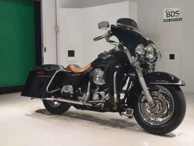 Harley-Davidson Road King FLHRCI1450 2022