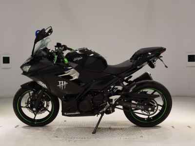 Kawasaki Ninja 400 2018