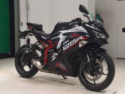 Kawasaki Ninja ZX-25R 2021