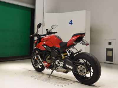 Ducati Streetfighter V4 2021