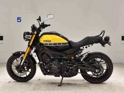Yamaha XSR900 2016