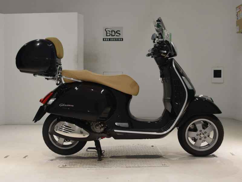 Vespa GTS 250