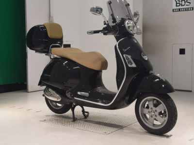 Vespa GTS 250