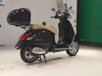 Vespa GTS 250