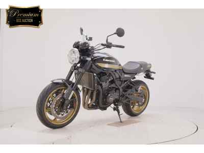 Kawasaki Z900RS 2018