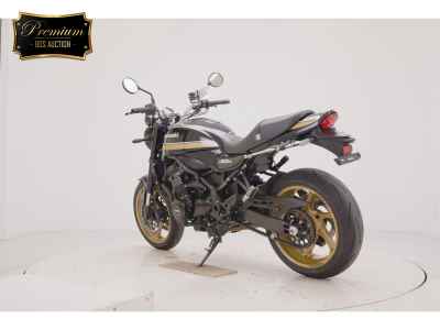 Kawasaki Z900RS 2018