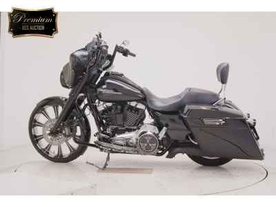 Harley-Davidson Street Glide FLHX1690 2013