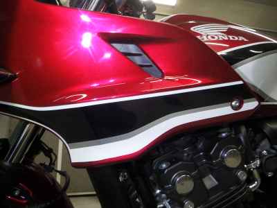 Honda CB400 Super Boldor 2019