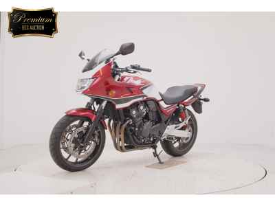 Honda CB400 Super Boldor 2019