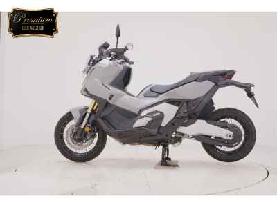 Honda X-Adv 750 2025
