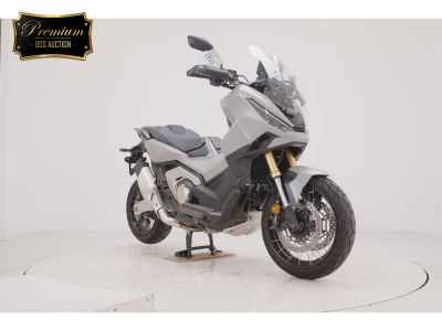 Honda X-Adv 750 2025
