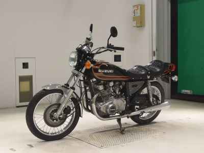 Suzuki GS400 2025