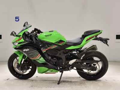 Kawasaki Ninja ZX-4RR 2024