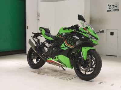 Kawasaki Ninja ZX-4RR 2024