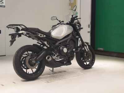 Yamaha XSR900 2016
