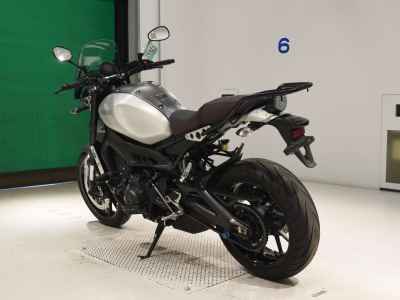 Yamaha XSR900 2016