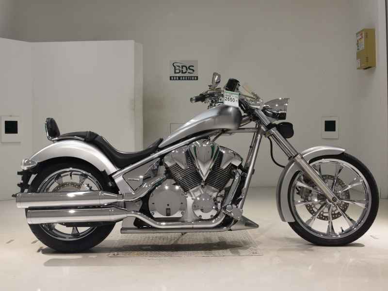 Honda VT1300CX Fury 2010