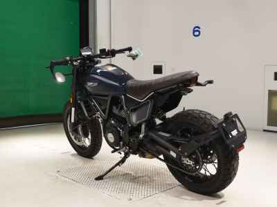 Ducati Scrambler Nightshift 2024