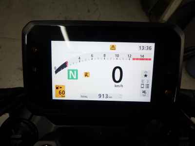 Honda CB650R E-Clutch 2025