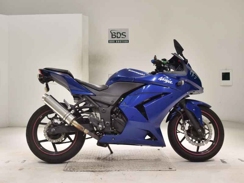 Kawasaki Ninja 250R 2011