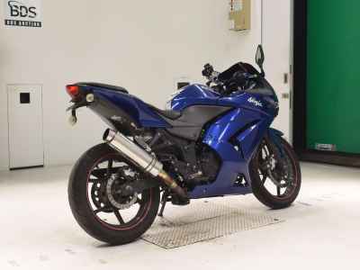 Kawasaki Ninja 250R 2011