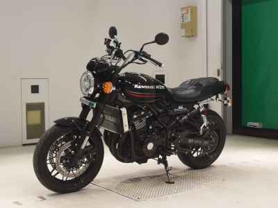 Kawasaki Z900RS 2023